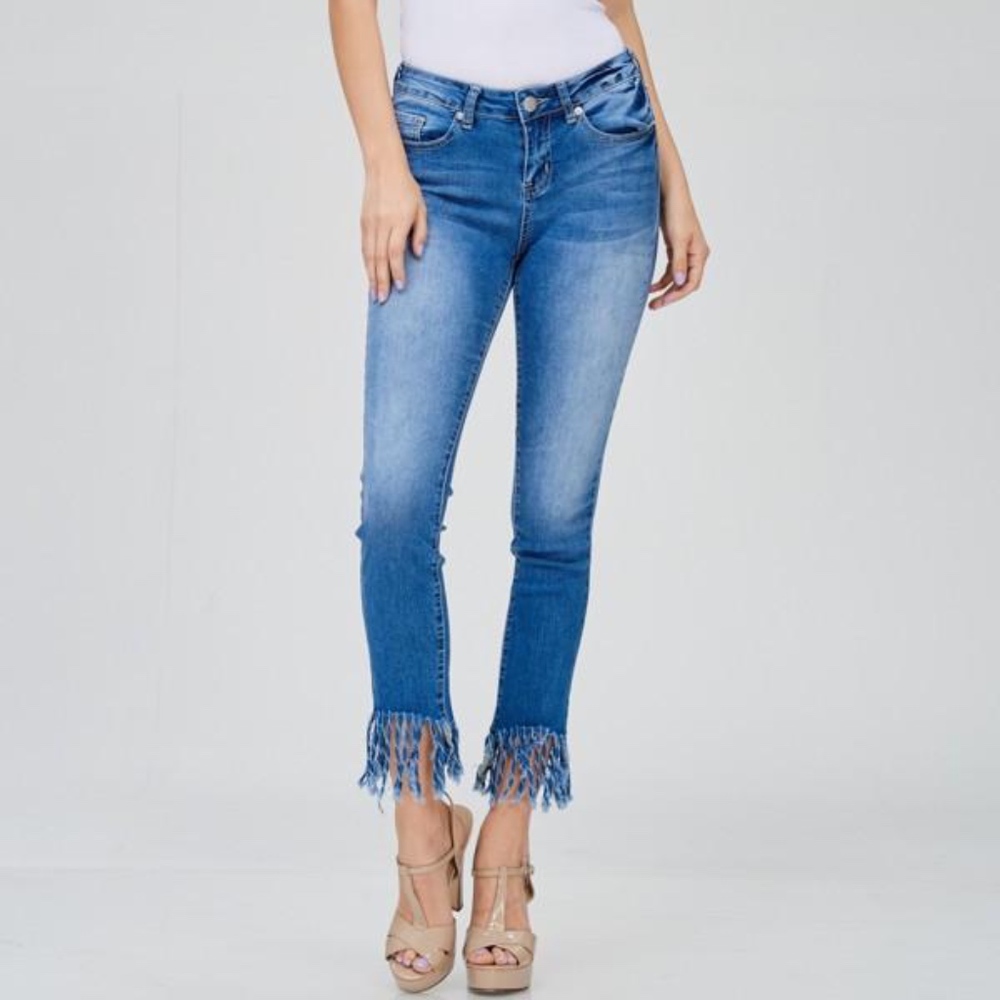 Fringe Frayed Cropped Jeans